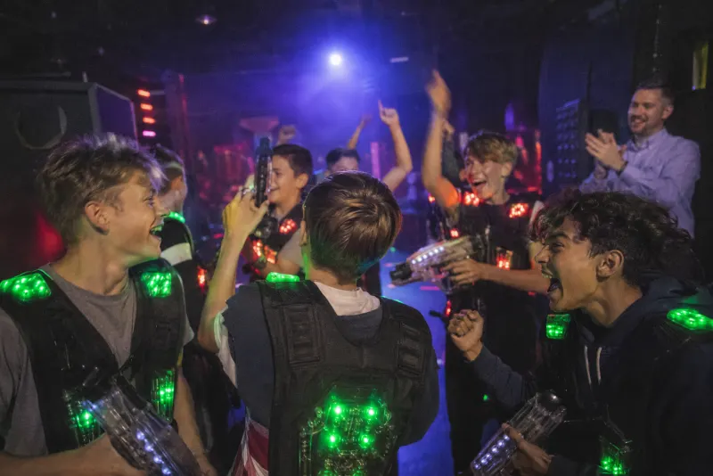 Schulen & Vereine: Lasertag